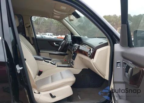 2013 Mercedes-Benz Glk 350 z USA, uszkodzony, nr VIN WDCGG5HB8DG052173